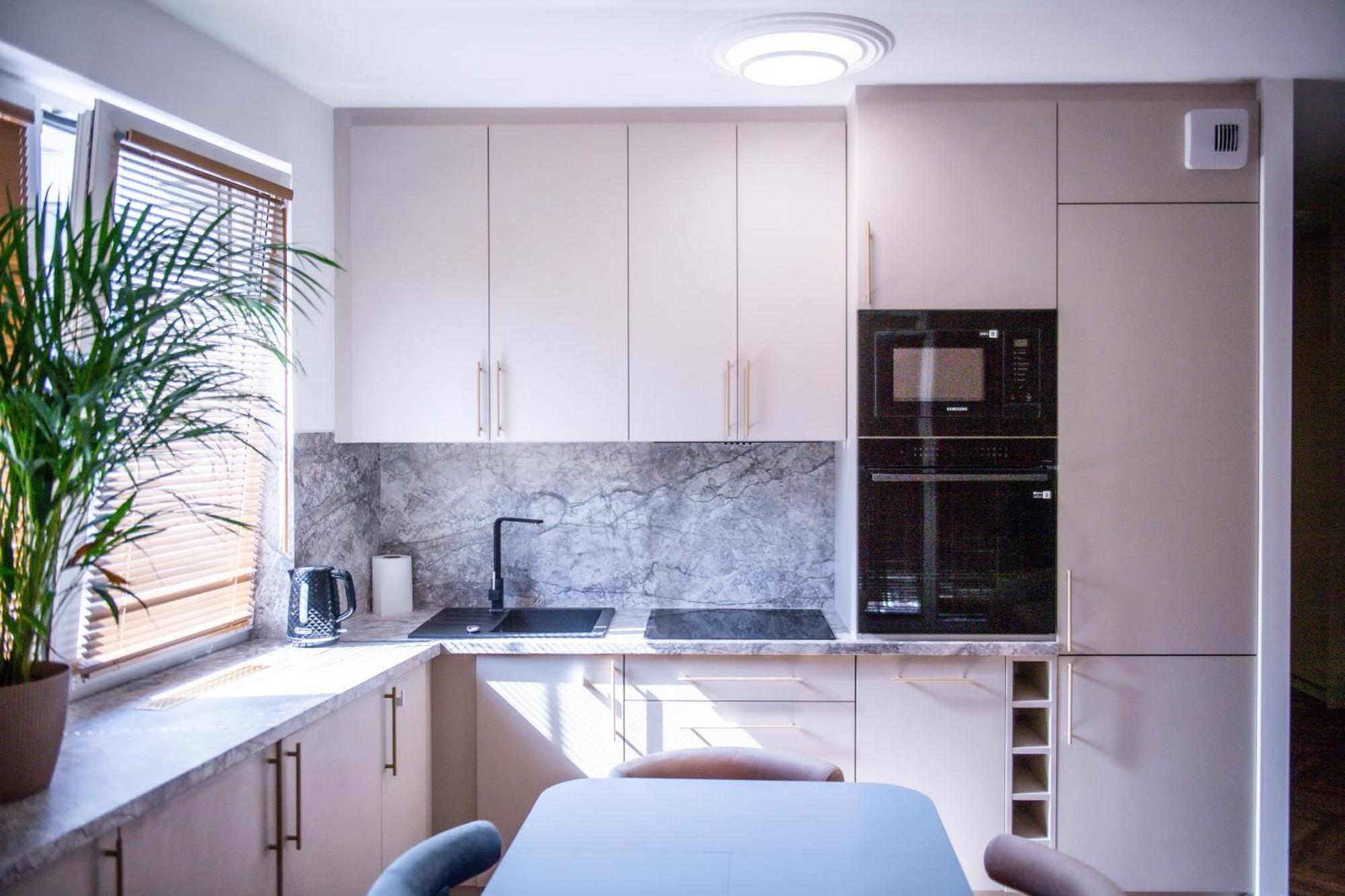 Apartament Mikolowska Z Balkonem Gliwice Zewnętrze zdjęcie